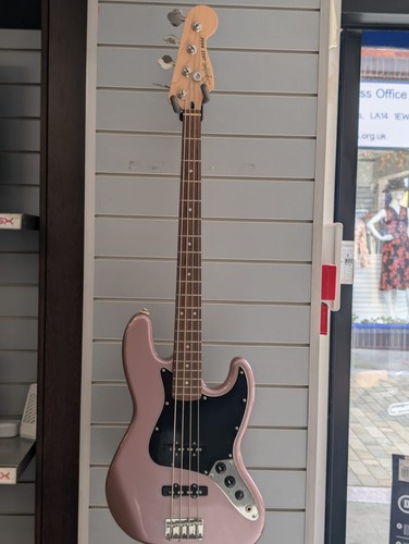 Squier jazz bass guitar - bass,