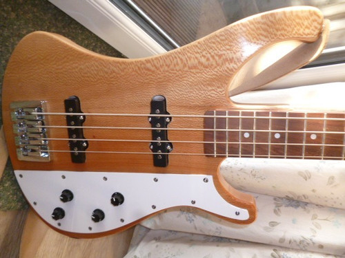 Thunderbacker jazz bass - hg,