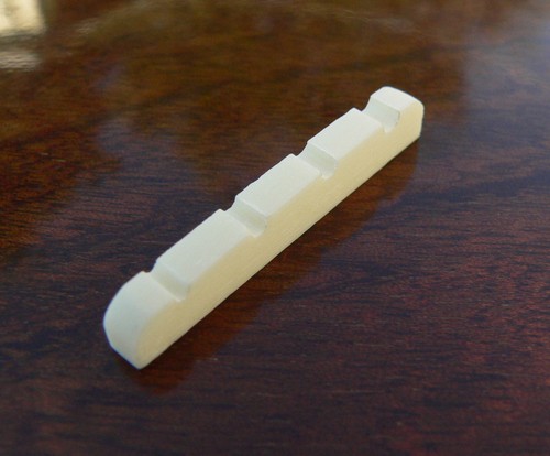 Premium cream bone flat base - premium,