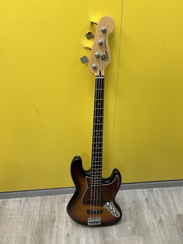 Fender squier jazz bass guitar - squier,